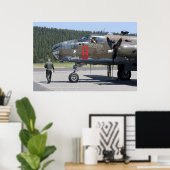 VORFLUG-KARO am MITCHELL B-25 BOMBER Poster (Heimbüro)