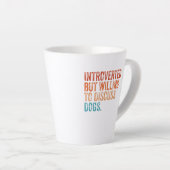 Vorgestellt, aber bereit, über Hunde zu diskutiere Milchtasse (Rechte Ecke)