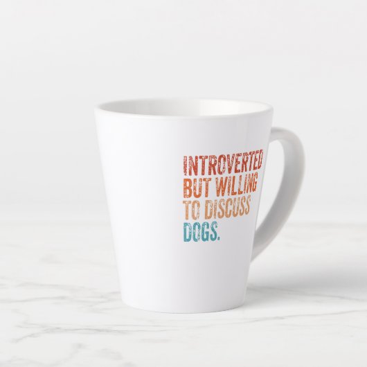 Vorgestellt, aber bereit, über Hunde zu diskutiere Milchtasse (Rechte Ecke)