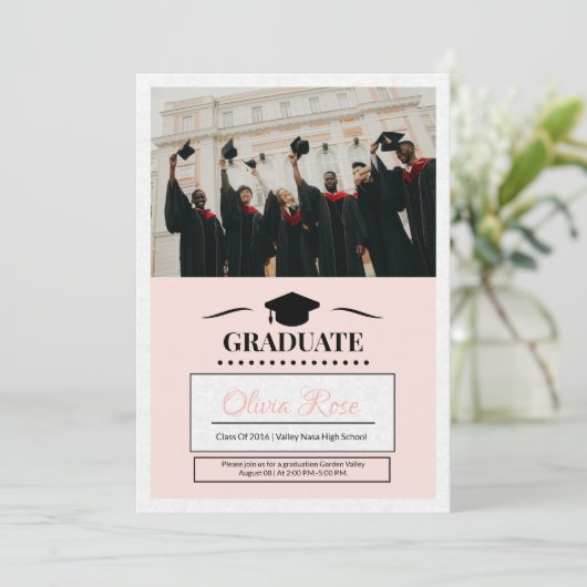 Vorlage für die Ankündigung von Abschlüssen (Stehend Vorderseite)