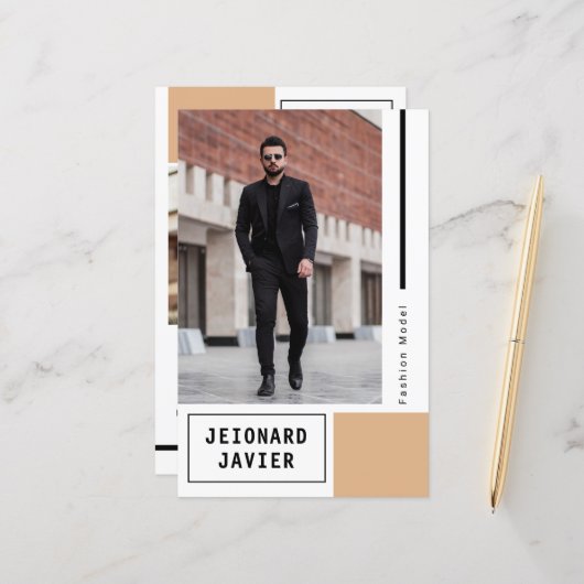 Vorlage für die Comp-Karte modellieren (Vorderseite/Rückseite Beispiel)