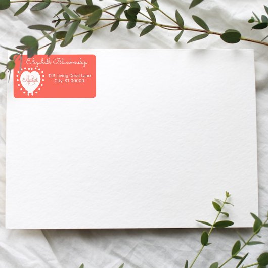 Vorlage für Girly Monogram Coral Dots Adressaufkleber