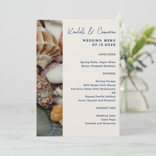 Vorlage für Seashells Coastal Wedding Menu (Stehend Vorderseite)