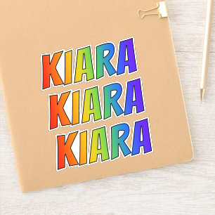 Vorname "KIARA" mit Spaß-Regenbogen-Farbton Aufkleber