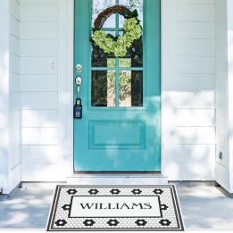 Vorname Schwarz-Weiß-Tile-Design Fußmatte