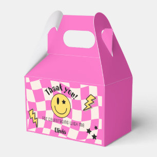 Vornehmes heißrosa Y2K Retro-Lächeln Geburtstagsge Geschenkschachtel