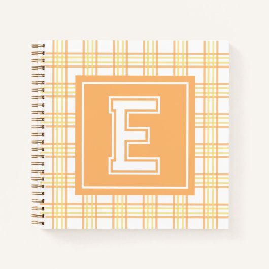 Vorpompersche Karo-Varsity-Monogramm Orange Gelb Q Notizblock (Vorderseite)