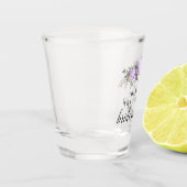 Vorschlag für eine lila Blumenübersicht Schnapsglas (Links)