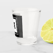 Vorschlag für einen Monogramm-Trauzeuge oder einen Schnapsglas (Rechts)