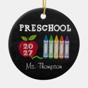 Vorschullehrer-Geschenk 2027 Namensschmuck Keramik Ornament