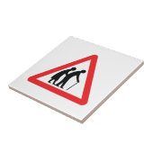 VORSICHT Ältere Menschen - Verkehrszeichen des Ver Fliese (Seite)