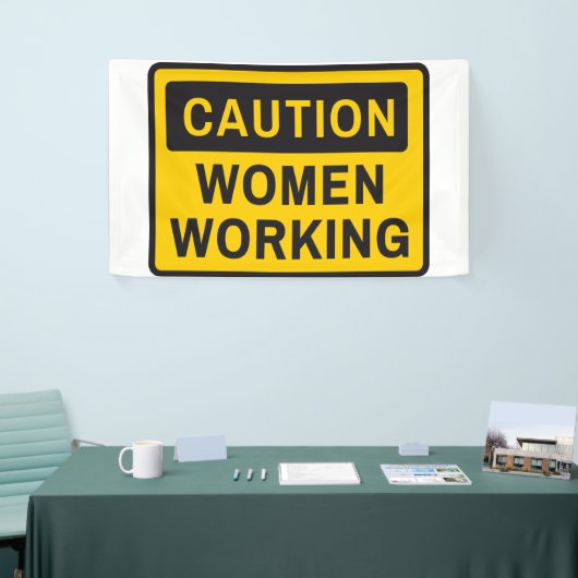 Vorsicht bei Frauen Banner (Messeveranstaltung)
