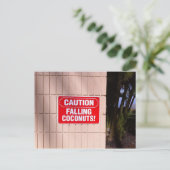 Vorsicht - Fallende Kokosnüsse! Postkarte (Stehend Vorderseite)