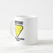 Vorsicht! Hohe Koffeinwerte Kaffeetasse (Vorderseite Links)