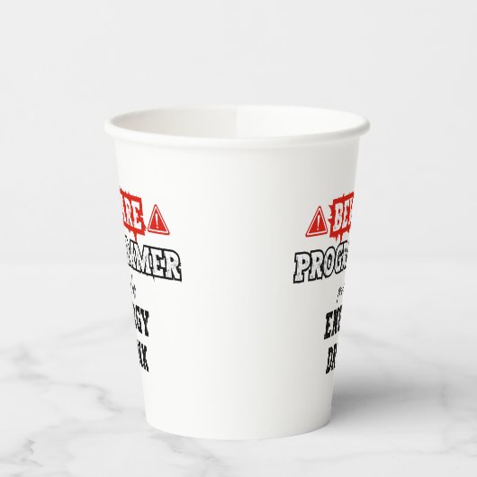 Vorsicht: Programmierer mit Energiegetränken | Cod Pappbecher (Links)