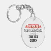 Vorsicht: Programmierer mit Energiegetränken | Cod Schlüsselanhänger (Vorderseite links)