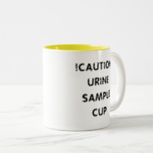 ! VORSICHT! URIN-BEISPIELschale Zweifarbige Tasse (VorderseiteRechts)
