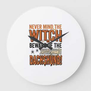 Vorsicht vor dem Dachshund-Halloween-Hexen-Shirt_1 Große Wanduhr