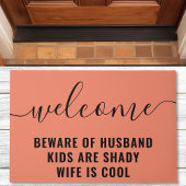 Vorsicht vor dem Ehemann Funny Coral Fußmatte