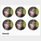 Vorsicht vor dem Hund Runder Aufkleber (Blatt)