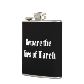 Vorsicht vor den Iden des März Flachmann (Links)