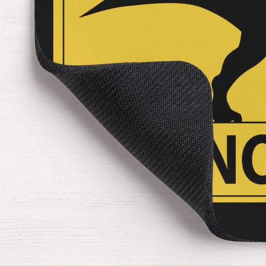 Vorsicht vor Dinosaurier Mousepad (Ecke)