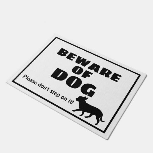Vorsicht vor Hund - nicht darauf einsteigen Fußmatte (Schrägansicht)