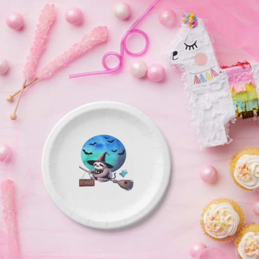 Vorsicht vor Niedlicher Hexenfliege auf Broom Hall Pappteller (Party)