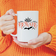 Vorsicht vor Spooky Moderne Halloween-Tasse