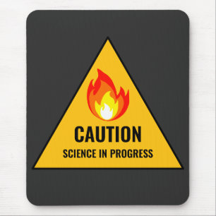 Vorsicht Wissenschaft im Gange Mousepad