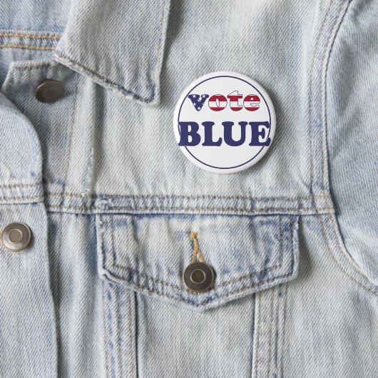 Vote Blue - American Flag Typografy Button (Beispiel)