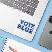 "Vote Blue" Blue Buchstaben Aufkleber (Laptop mit iPhone)