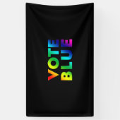 Vote Blue, Stolz Regenbogenfarben lgbtq schwarz Banner (Vertikal)