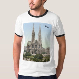Votivkirche in Wien (c. 1900) T-Shirt