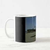 Vought F4U Seeräuber, rechte Front_WWII Flugzeuge Kaffeetasse (Links)