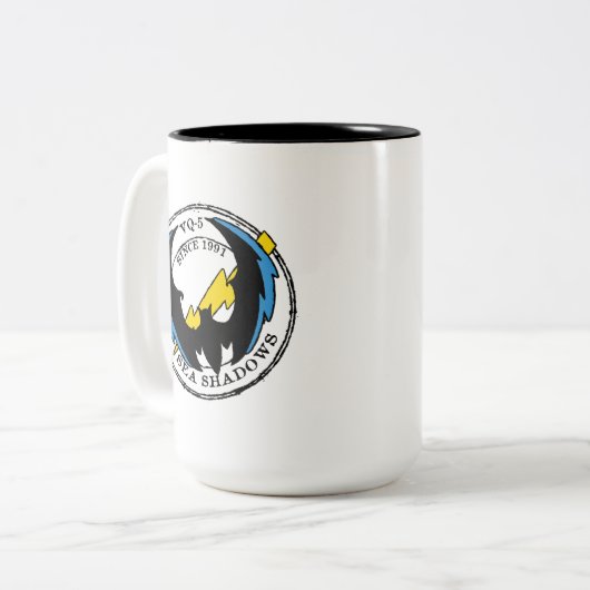 VQ-5-MEERSCHALTEN ZWEIFARBIGE TASSE (Vorderseite Links)