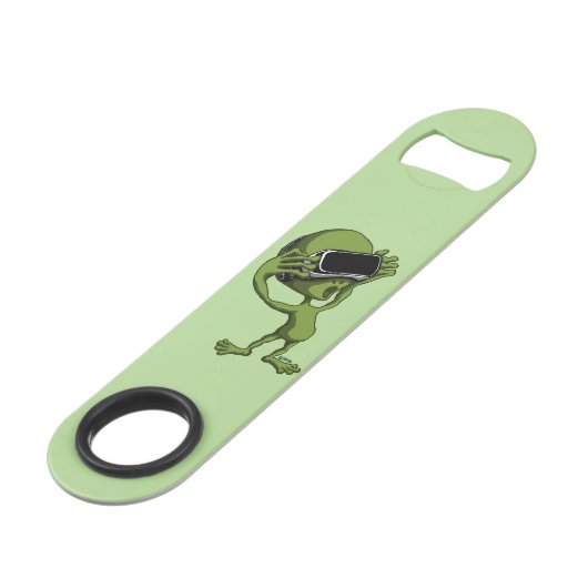 VR alien Speedflaschenöffner (Rückseite Schrägansicht)