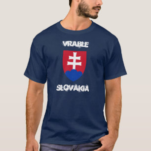 Vrable, Slowakei mit Wappen T-Shirt