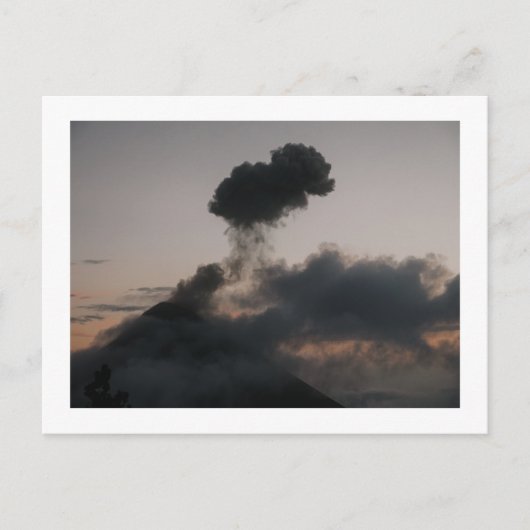 Vulkan Fuego in Guatemala Feiertagspostkarte (Vorderseite)
