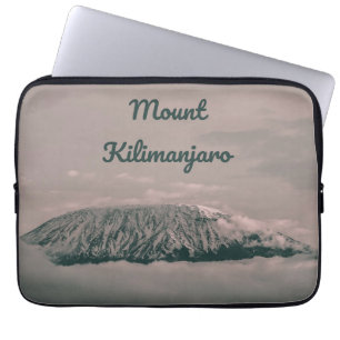 Vulkan Kilimanjaro Snow in Tansania Afrika Laptopschutzhülle