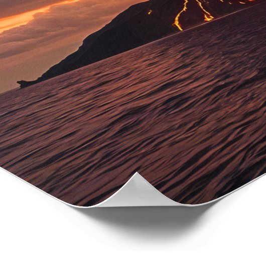 Vulkanausbruch im Ozean Poster (Ecke)