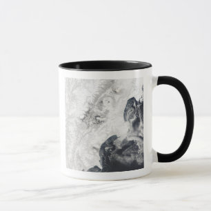 Vulkane in der zentralen Halbinsel Kamtschatka Tasse