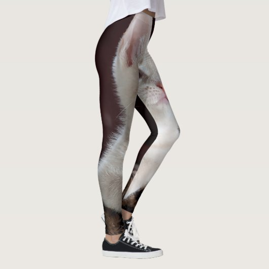 Vulnerable White Kitten Leggings (Rechts)