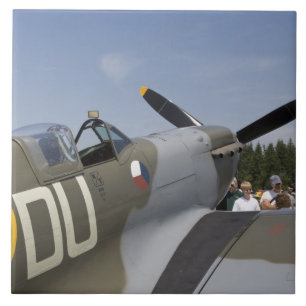 WA, Arlington, Arlington Flugtreffen, Zweiter Welt Fliese