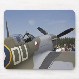 WA, Arlington, Arlington Fly-in, Zweiter Weltkrieg Mousepad