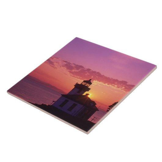 WA, San Juan Island, Limon Kiln Lighthouse, 1919, Fliese (Seite)