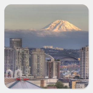 WA, Seattle, Mount Rainier aus Kerry Park Quadratischer Aufkleber