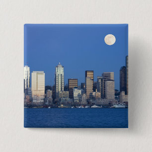 WA, Seattle, Seattle Skyline und Elliott Bay 2 Button