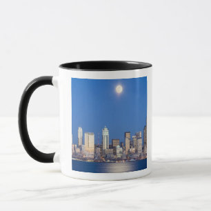 WA, Seattle, Seattle Skyline und Elliott Bay 3 Tasse