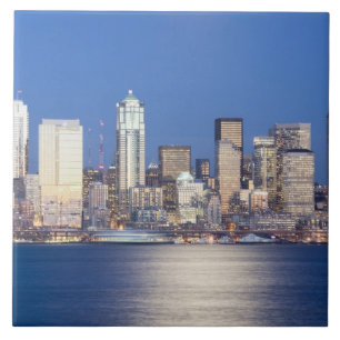WA, Seattle, Skyline von Seattle und Elliott Bay,  Fliese